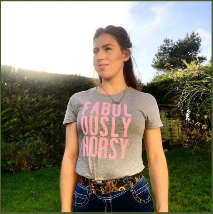 FABULOUSLYHORSY TEE